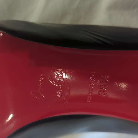 Christian Louboutin Black Cornielle Heels - Picture 5 of 6